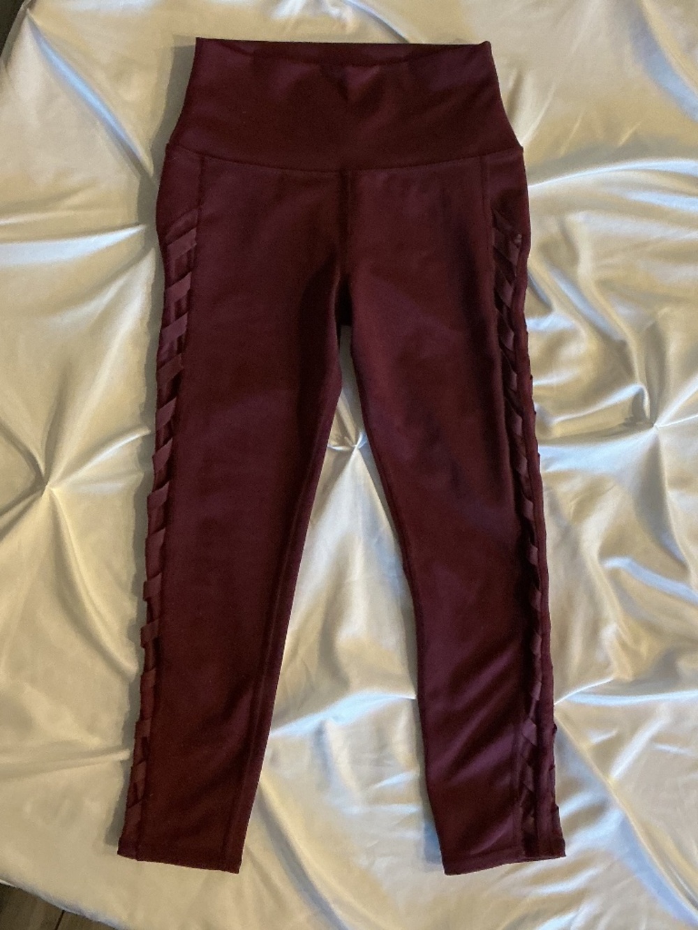 Alo Leggings